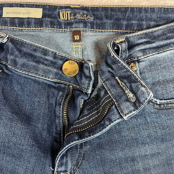 Kut From The Kloth Boyfriend Shorts Size 10 Medium Blue Wash Folded Raw Hem - Picture 5 of 7